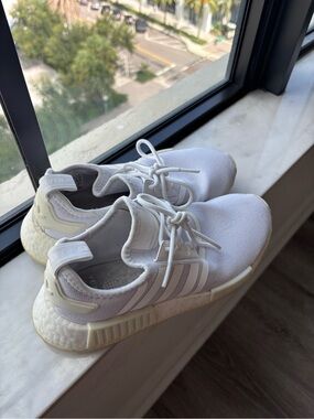 Adidas NMD R1 white sneakers 
Color cloud white 
(Size 6 men/7.5 women)